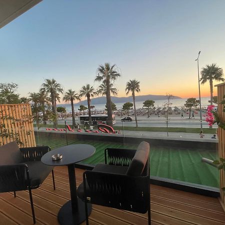 Charm Hotel Vlorë Eksteriør billede
