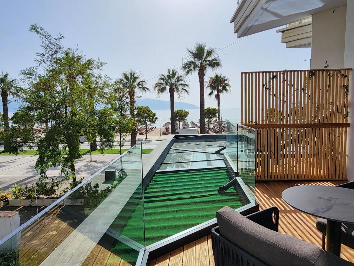 Charm Hotel Vlorë Eksteriør billede