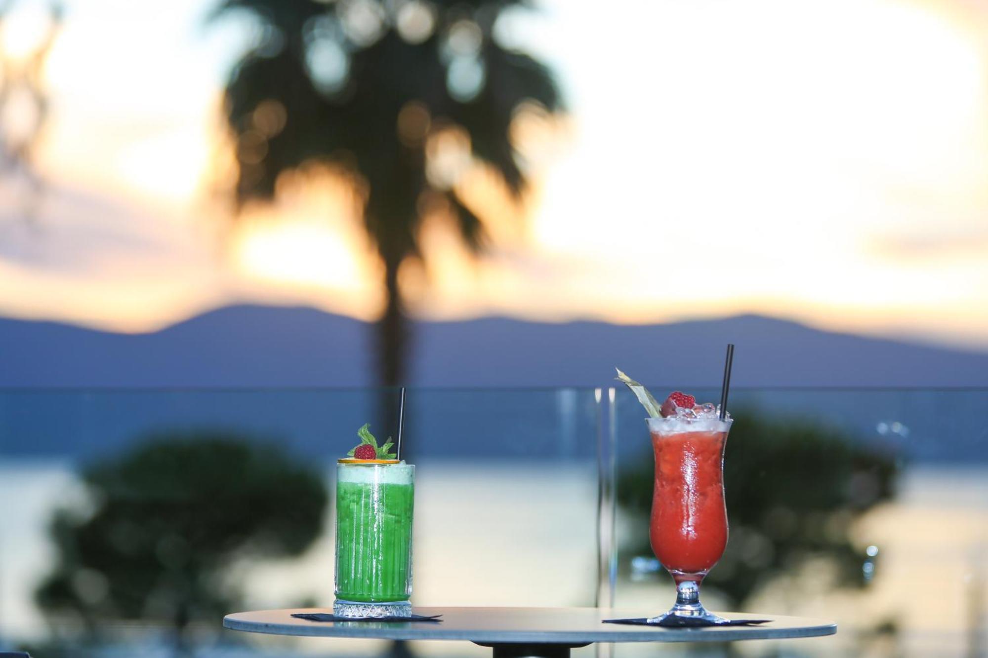 Charm Hotel Vlorë Eksteriør billede