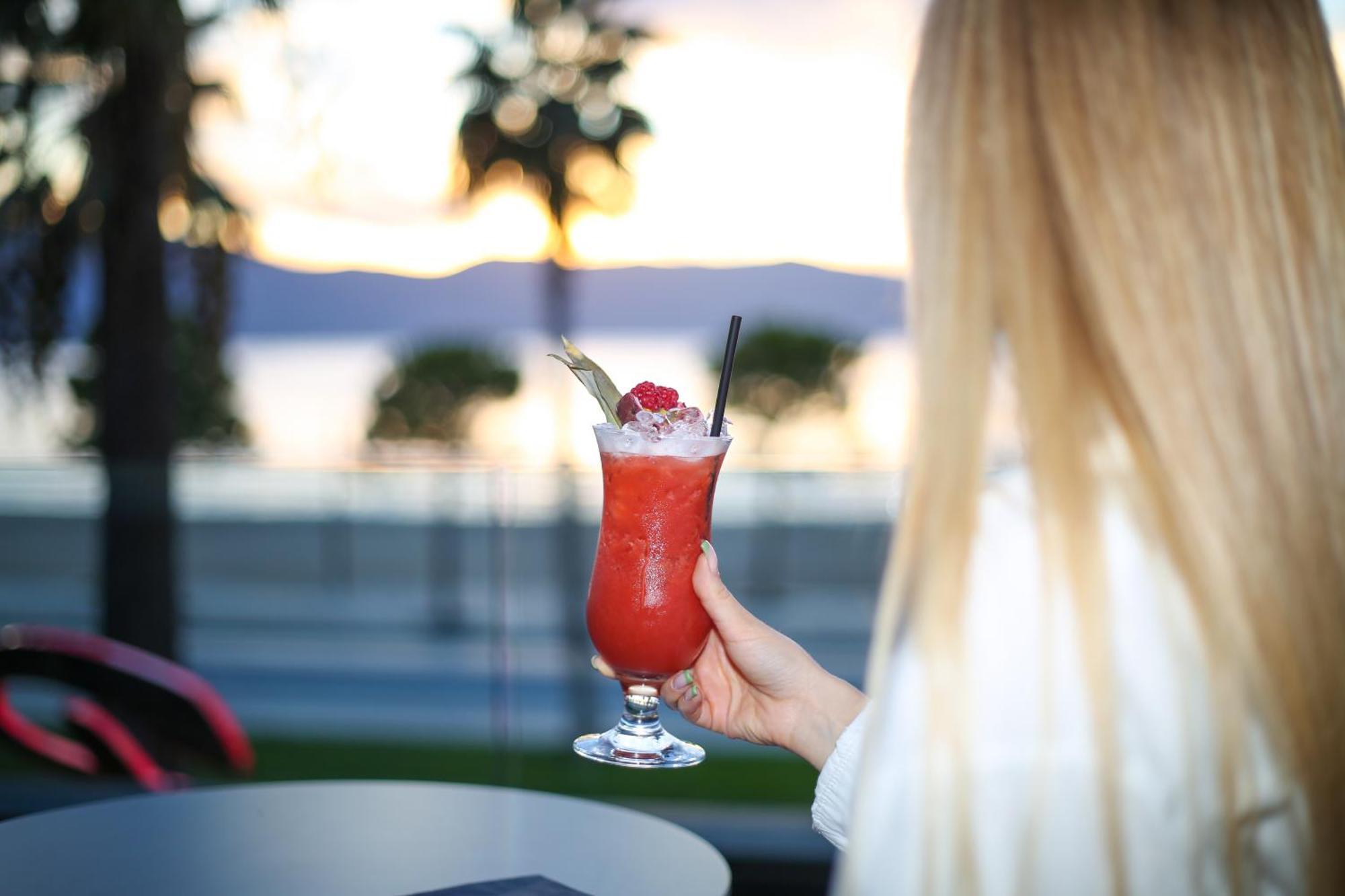 Charm Hotel Vlorë Eksteriør billede